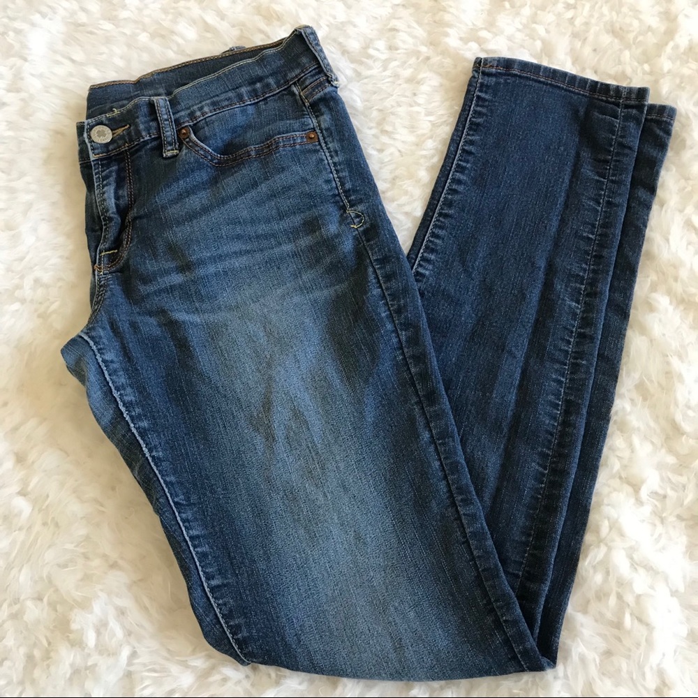 Lucky Brand skinny jeans size 6/28